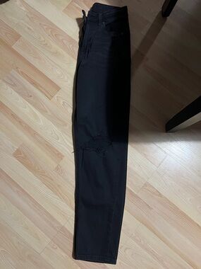 American Eagle Outfitters Straight Leg distressed Jeans — Black Sz 00 $9.00